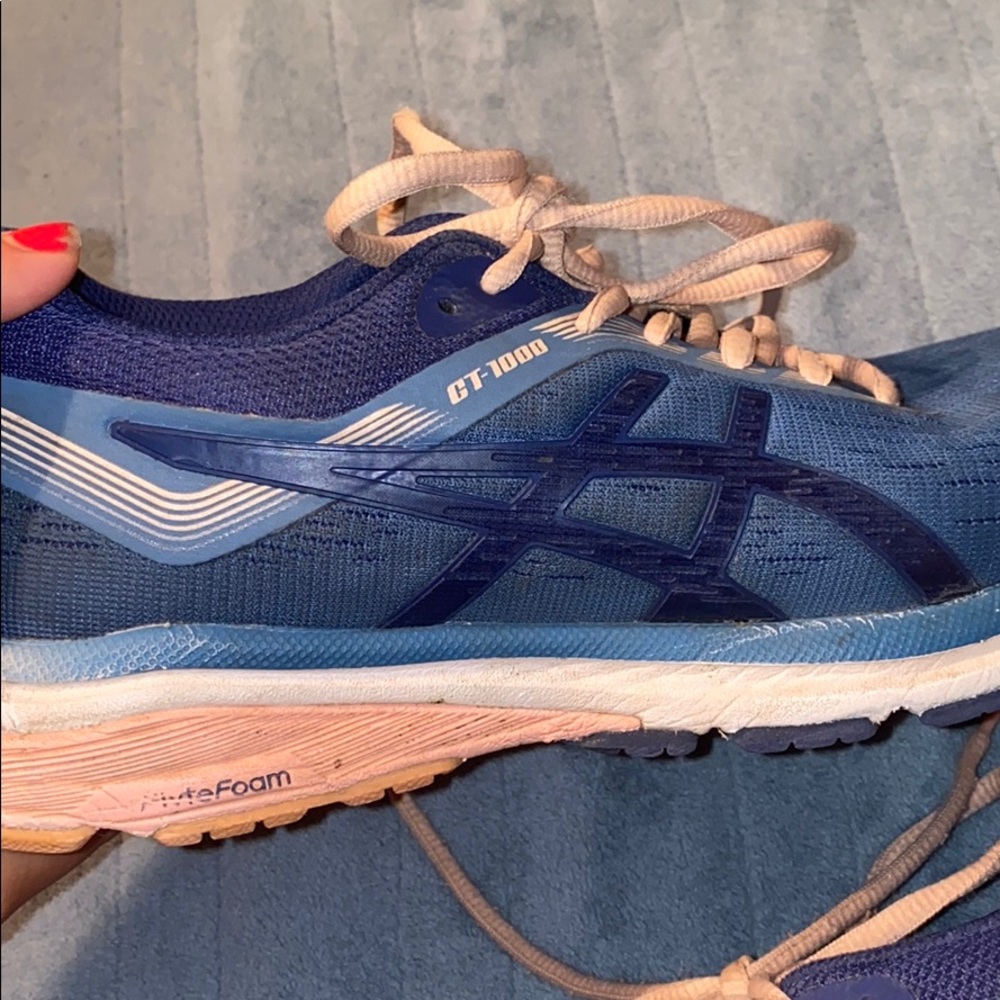 ASICS - Picture 7 of 7